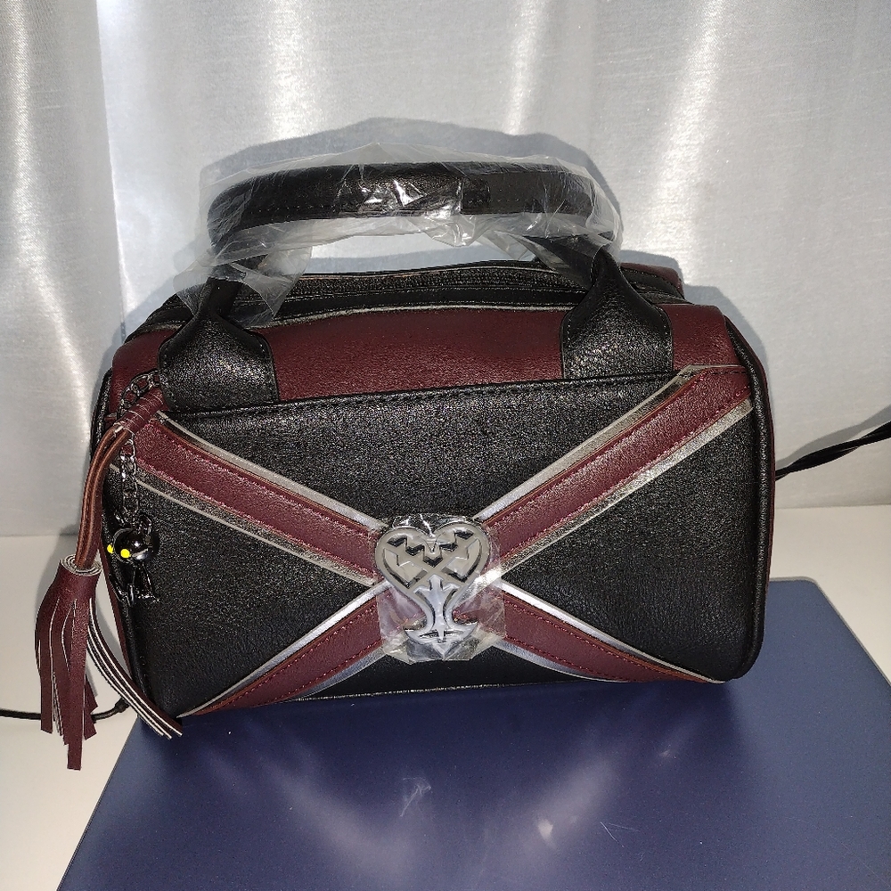 COPY - Kingdom of hearts purse new
